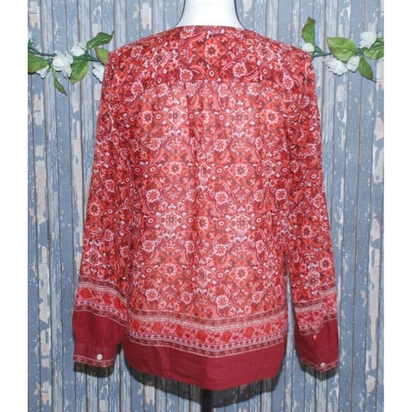 NICE Ann Taylor LOFT The Softened Red Tunic Top Size XS Floral Half Button Up - Picture 6 of 9
